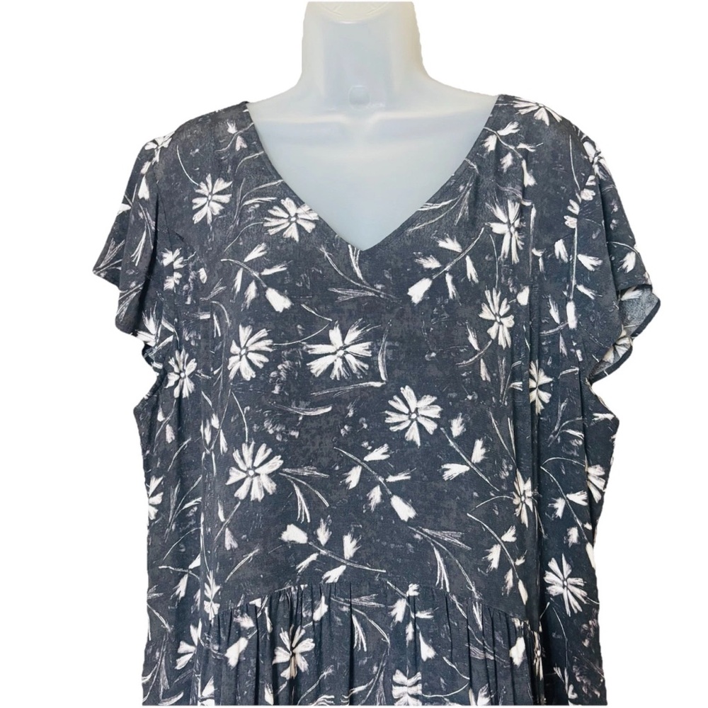Garnet Hill V Neck Drop Waist Dress Black Floral Pockets Women's Size 18 - Picture 3 of 11